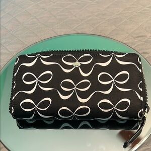 Kate Spade Elegant Black and White Women's Wallet